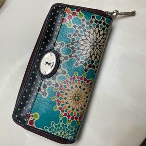 Fossil wallet